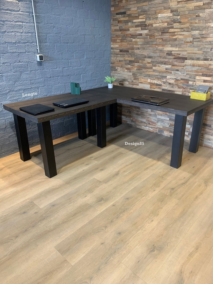 industrieel hoekbureau