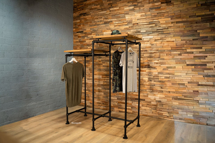 Steigerbuis kledingrek