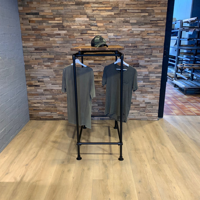 Houten kledingrek Strak