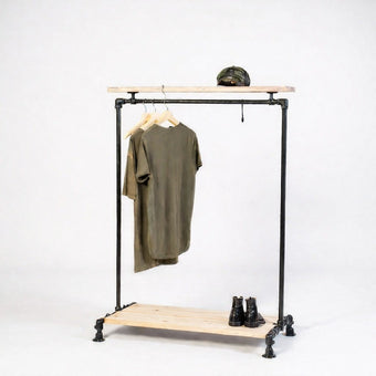 Steigerbuis kledingrek Huidig