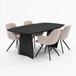 Deens ovale eiken eettafel met houten designpoten, facetrand en afwerking Black