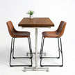 Industriële hoge bartafel Los Angeles met bruin houten blad en stevig zilverkleurig steigerbuizen onderstel.