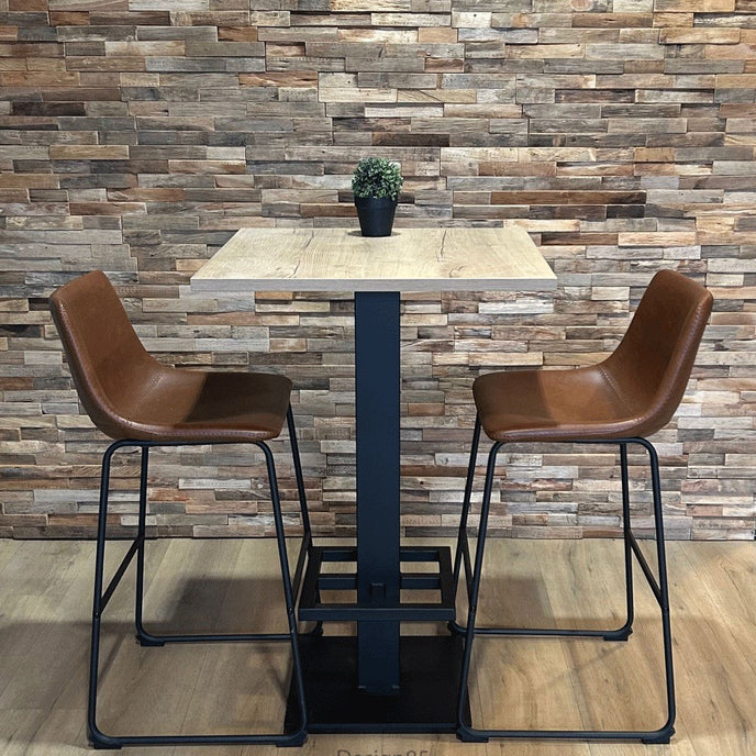 Hoge bartafel Miami met houten blad en zwart stalen onderstel