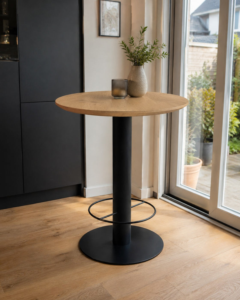 hoge bartafel seattle in een keuken met een pvc vloer.