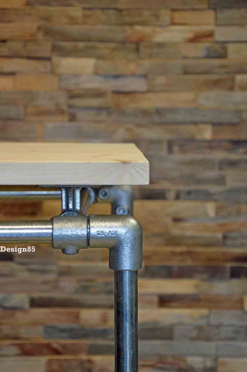 Houten kledingrek Stevig