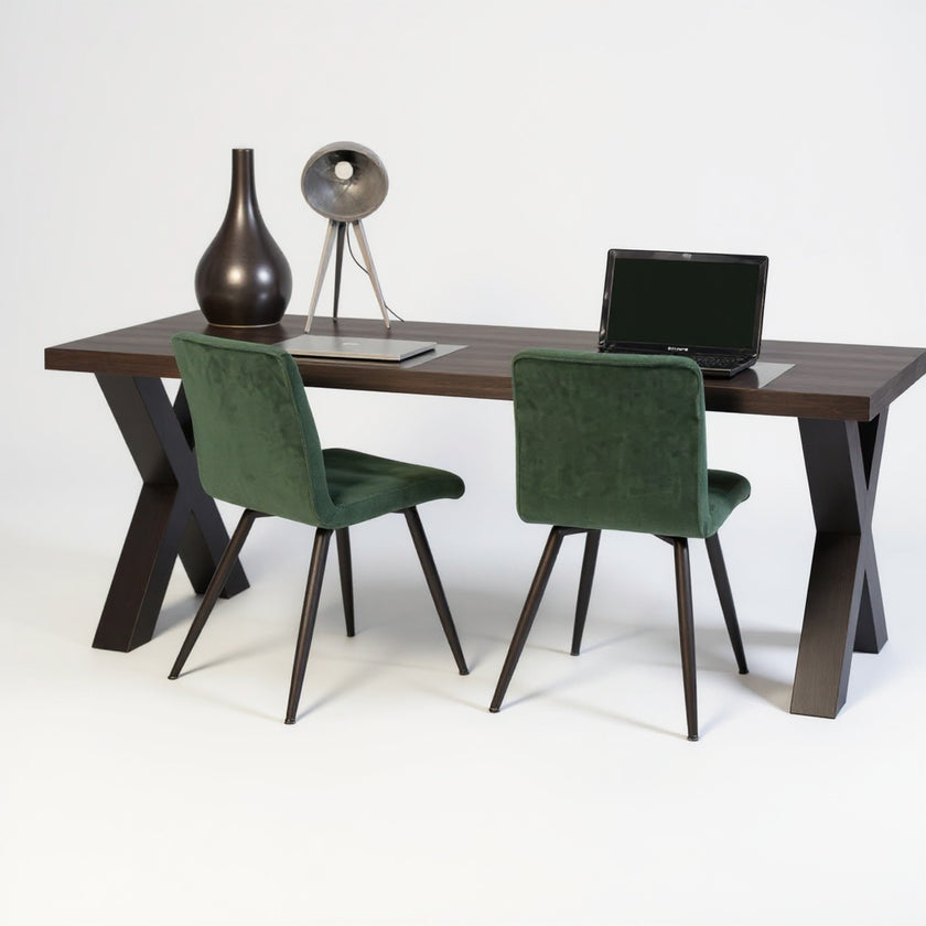 Industrieel bureau Robuust