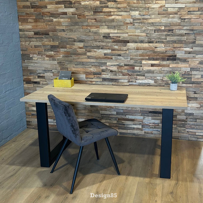 Industrieel bureau Thuis