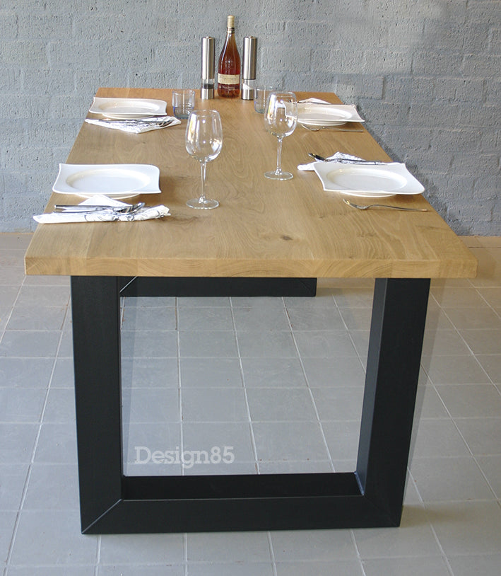 Industriële Eiken Eettafel Regen