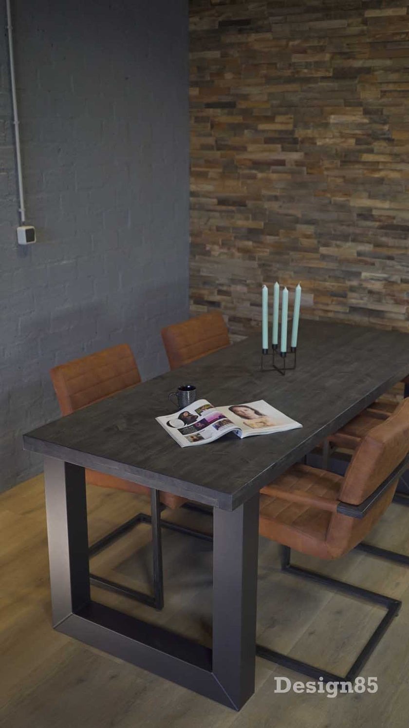 Industriële steigerhout eettafel Mist