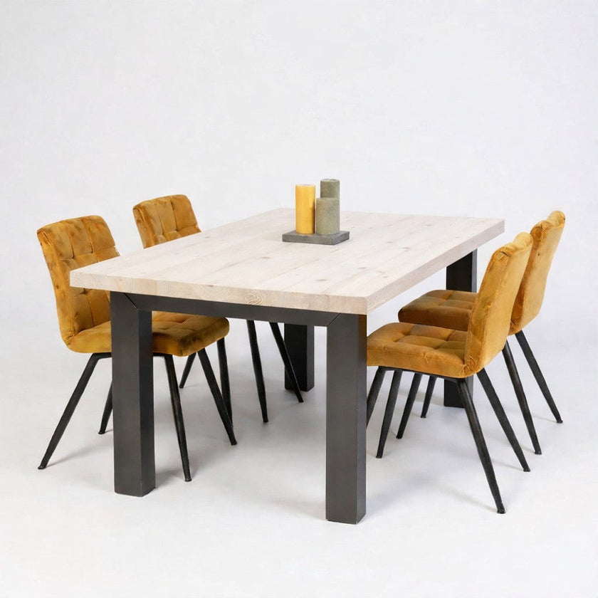 Industriële steigerhout eettafel Orkaan
