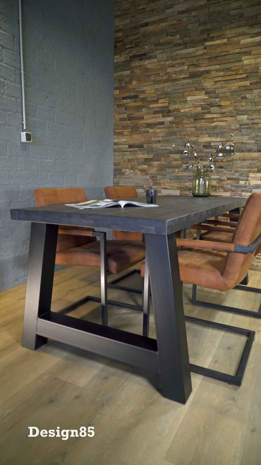 Industriële steigerhout eettafel Regenwoud