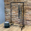 Kledingrek wielen Staal met zwarte metalen buizen, verrijdbaar ontwerp en ruimte voor hangende kleding.