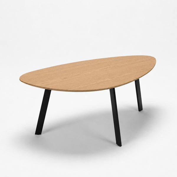 Salontafel industrieel Kiezel met transparant afgewerkt eikenhouten blad en zwart stalen onderstel
