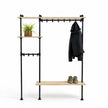Zwarte steigerbuis kapstok met onbehandeld eikenhout, kledingroede en schoenenplank