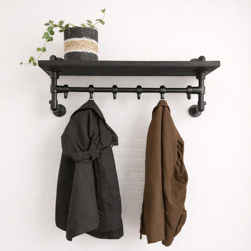 Steigerbuis kapstok Wand