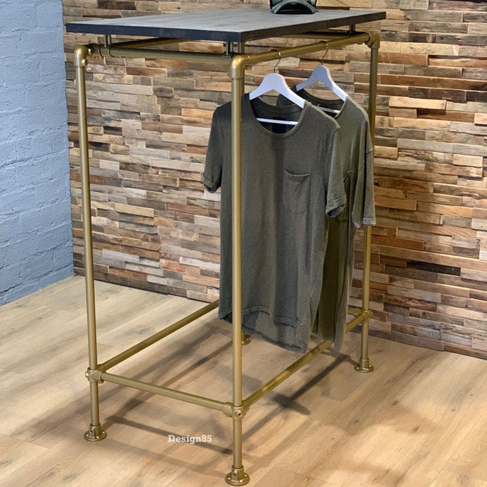 Steigerbuis kledingrek Goud